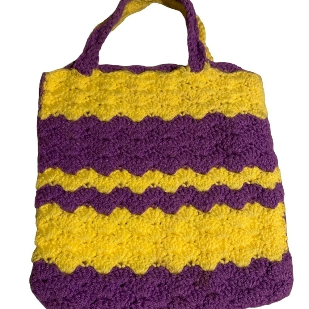 Handmade vintage knitted afghans crochet purse LSU colors  go Tigers - Picture 2 of 2